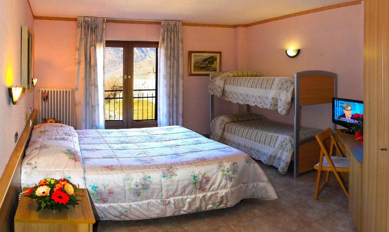 Hotel Les Saisons image