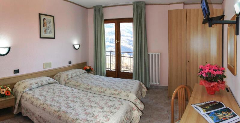 Hotel Les Saisons image