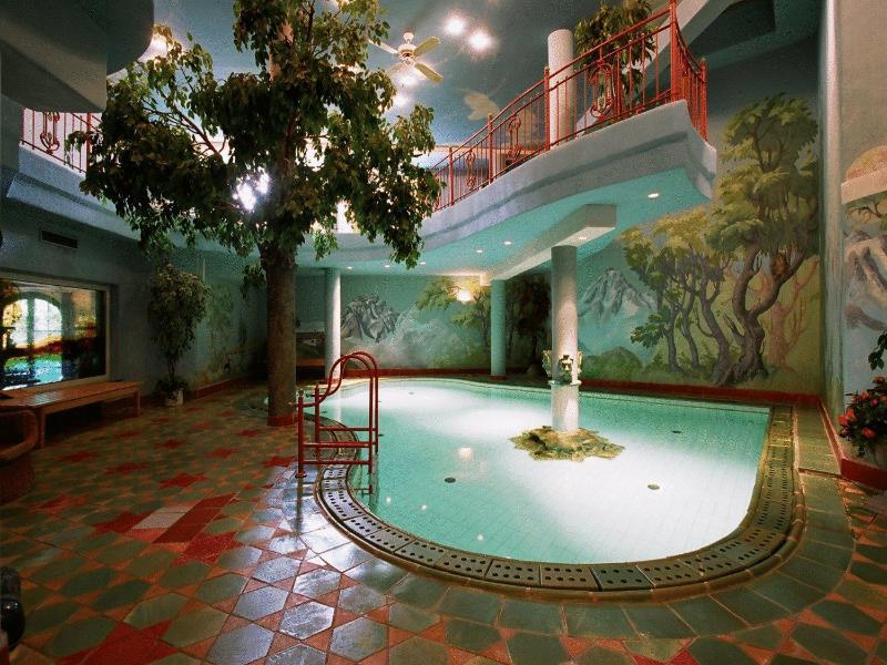 Mitterwirt Wellnesshotel image