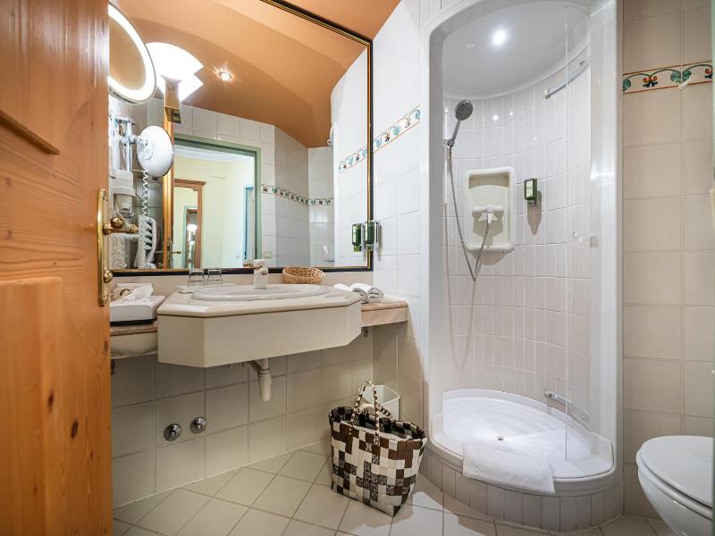 Mitterwirt Wellnesshotel image