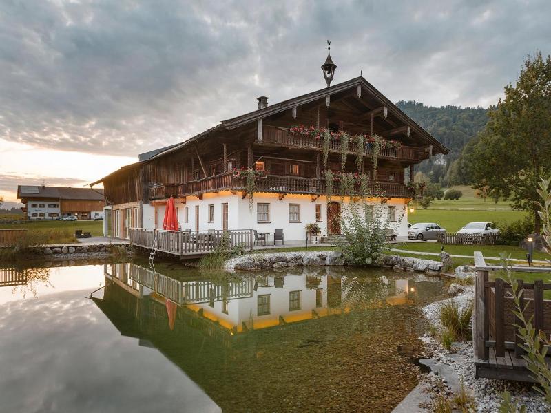 Moarhof image