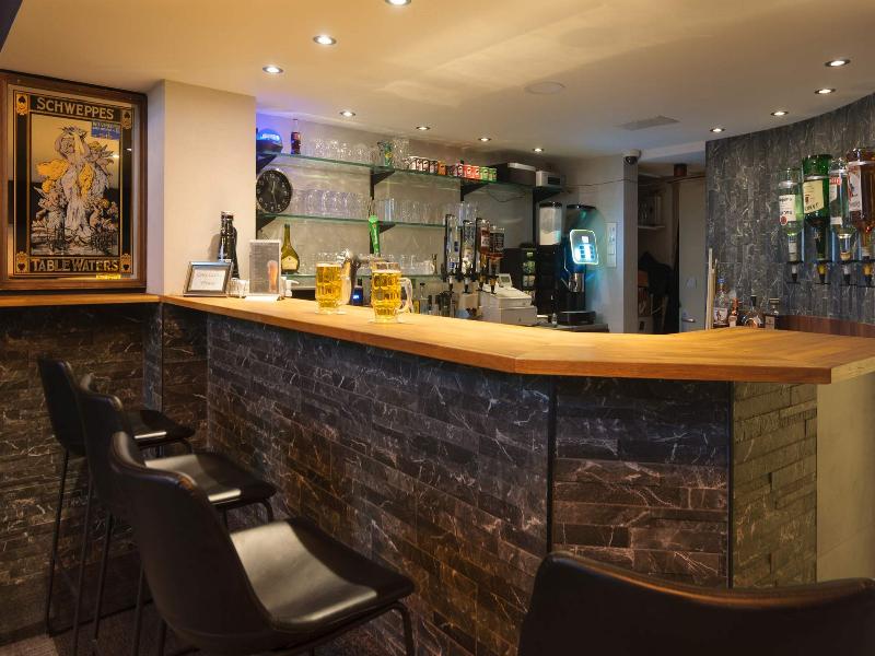 Travel Hotel Amsterdam 4
