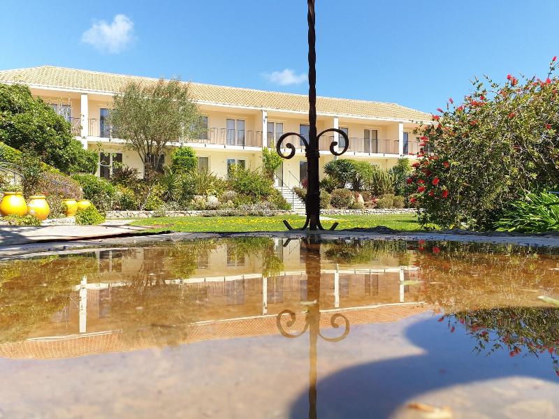 Residence Le Home image