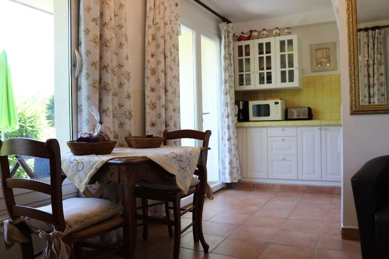 Residence Le Home image