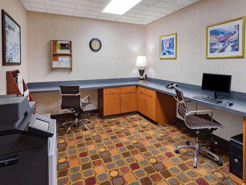 Wingate By Wyndham Lima Downtown image