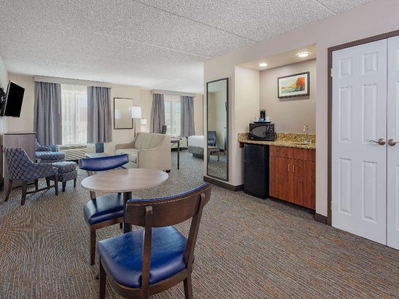 Wingate By Wyndham Lima Downtown image