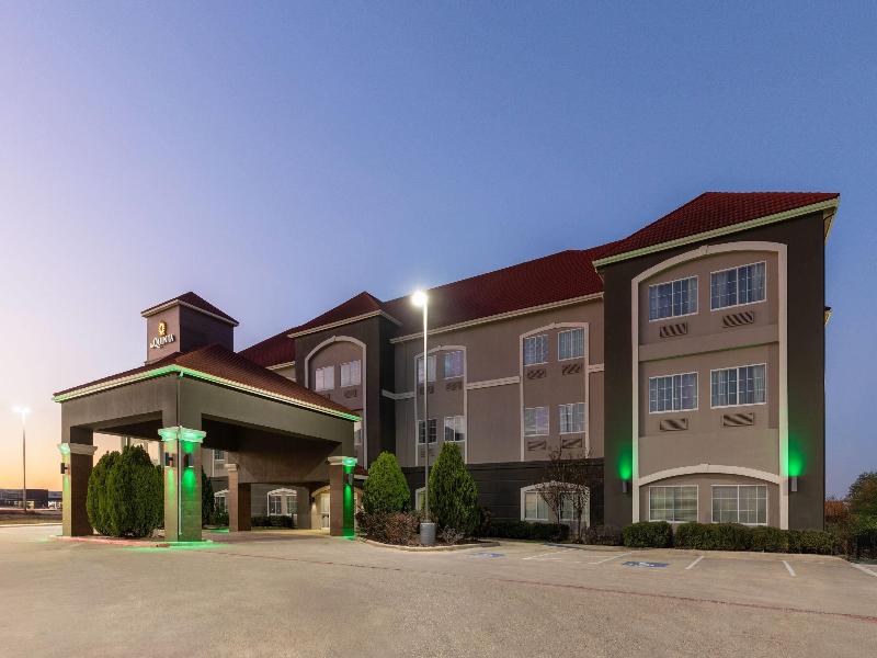 La Quinta Inn & Suites Kyle image