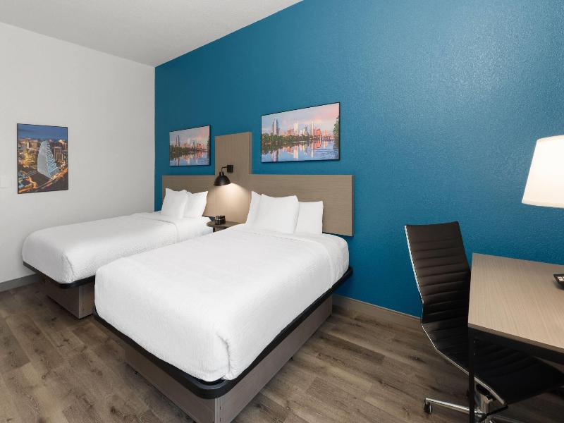 La Quinta Inn & Suites Kyle image