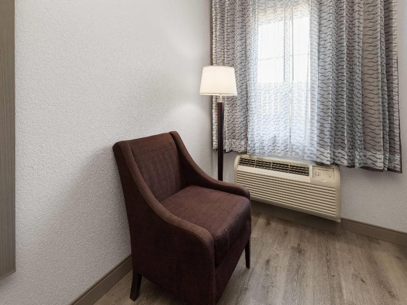 La Quinta Inn & Suites Kyle image