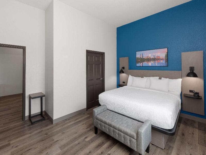 La Quinta Inn & Suites Kyle image