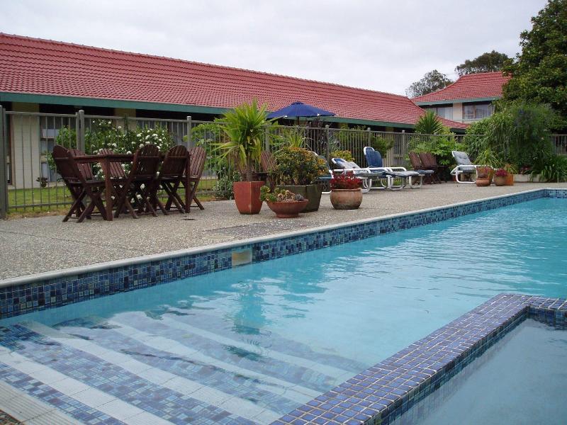 Villa Maxine image
