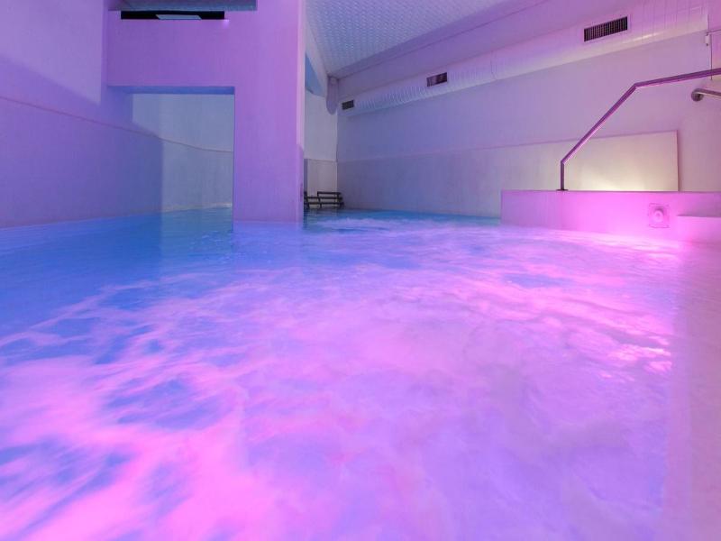 Seapark Spa Resort image