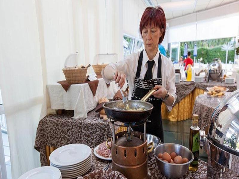Seapark Spa Resort image