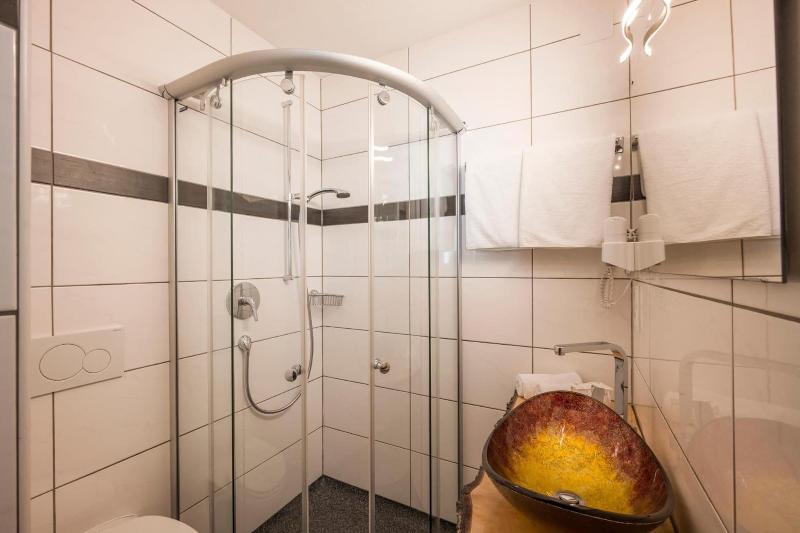 Zeller Stuben image