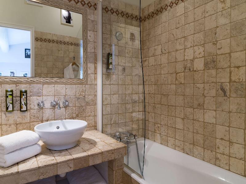 Mas des Romarins, The Originals Relais image