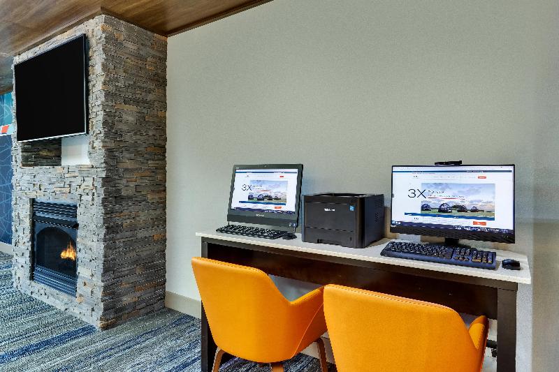 Holiday Inn Express and Suites Ardmore (ex Quinta)