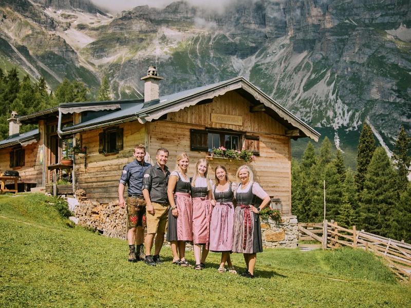 Almis Berghotel image