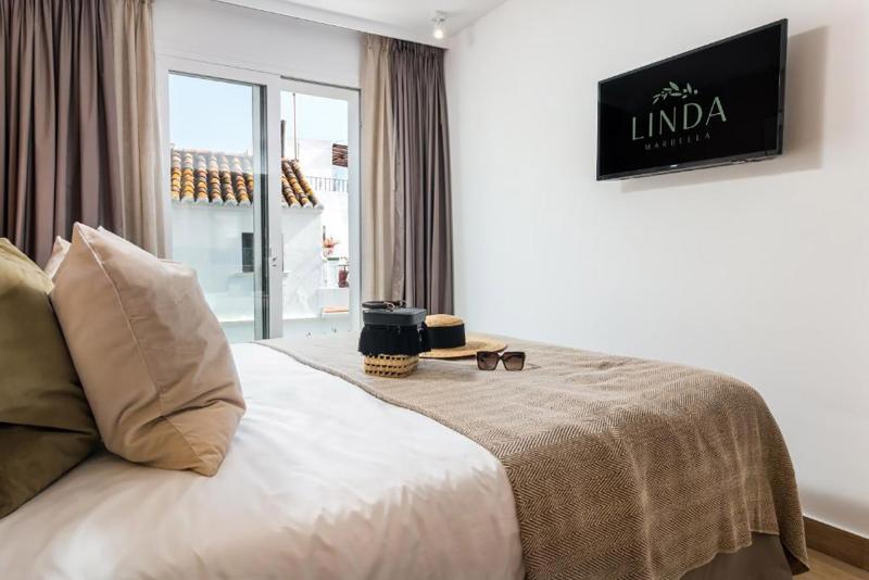 Linda Marbella image