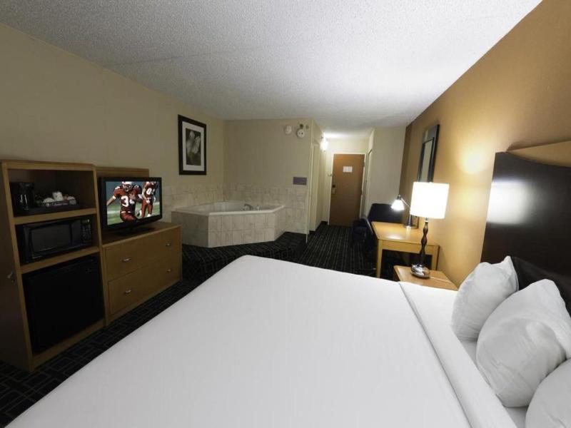 Days Inn by Wyndham Absecon Atlantic City Area image