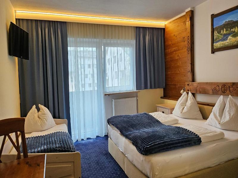 Panoramahotel image