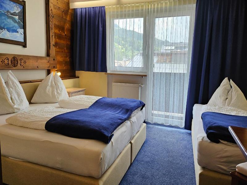 Panoramahotel image