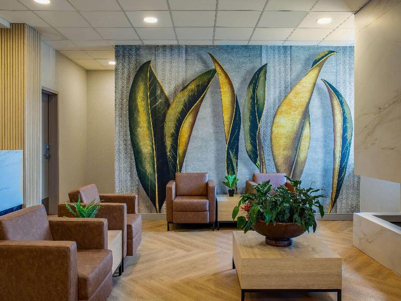Days Inn & Suites by Wyndham West Edmonton