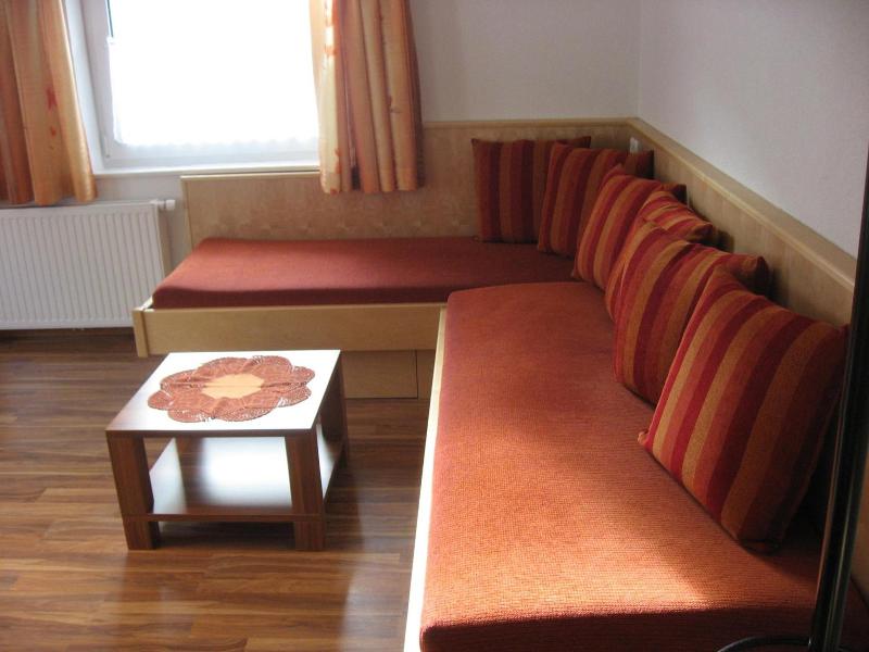 Amontanara image