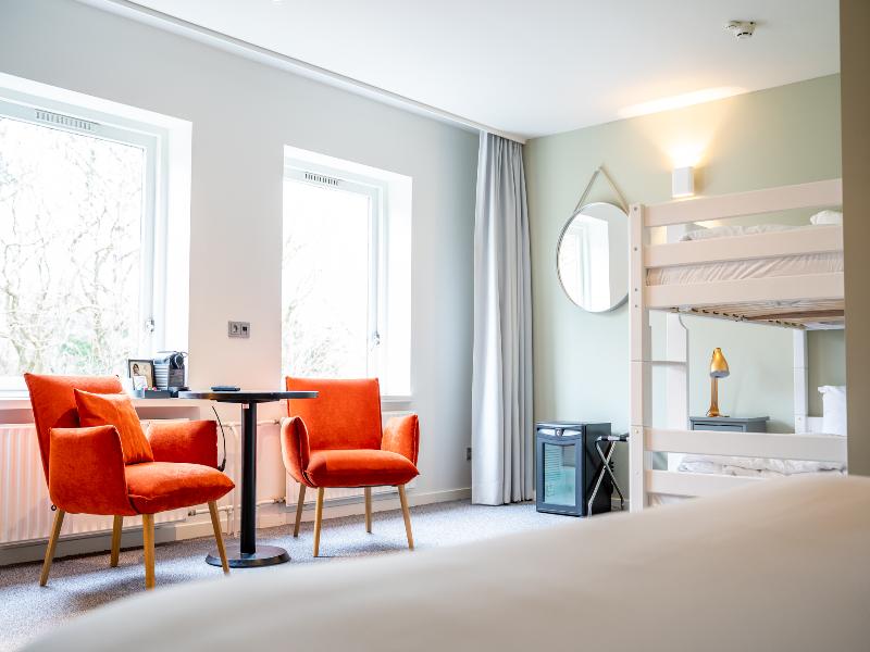 blooming Hotel image