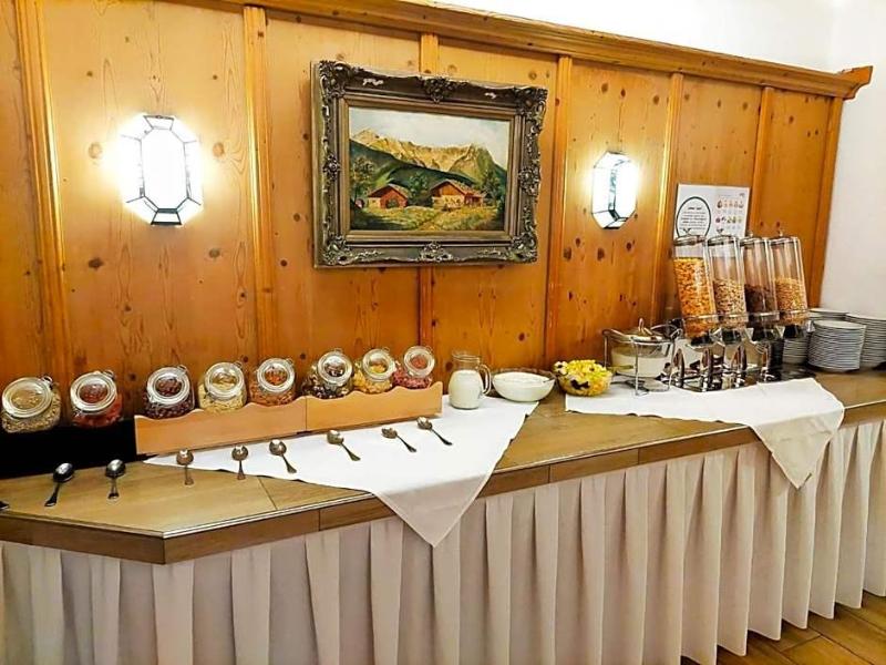 Stolz image