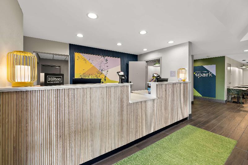 Spark by Hilton Tifton image