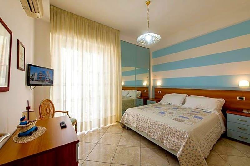 Hotel Le Soleil image