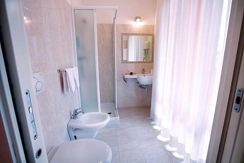 Hotel Le Soleil image