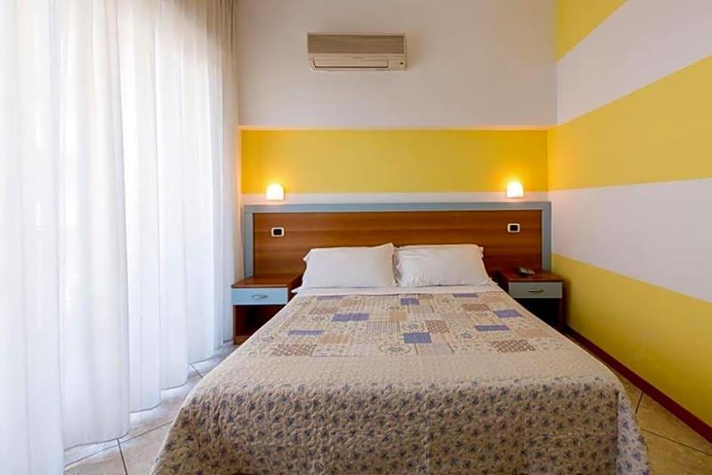 Hotel Le Soleil image