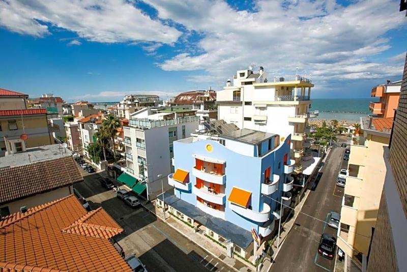Hotel Le Soleil image