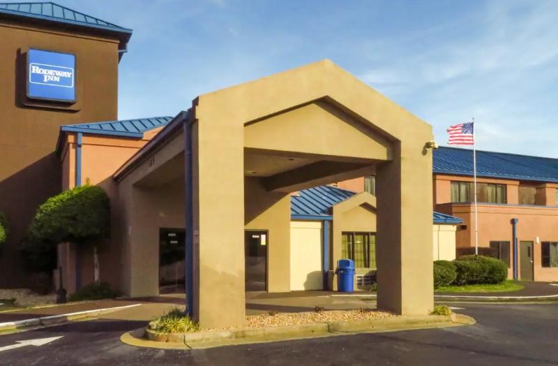 Rodeway Inn Austell Six Flags