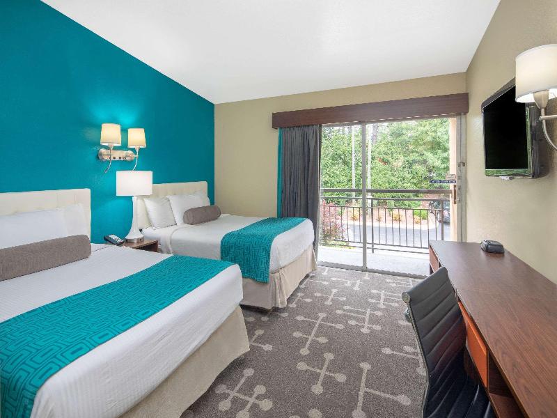 Howard Johnson by Wyndham Athens image