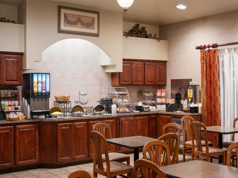 Hawthorn Suites By Wyndham Napa Valley image
