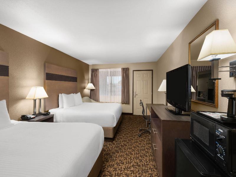 Hawthorn Suites By Wyndham Napa Valley image