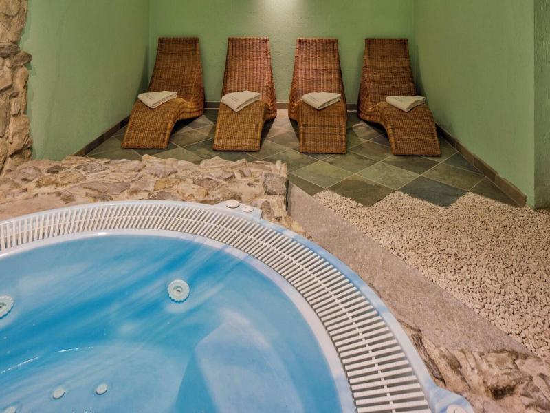 Ellex Hotel image