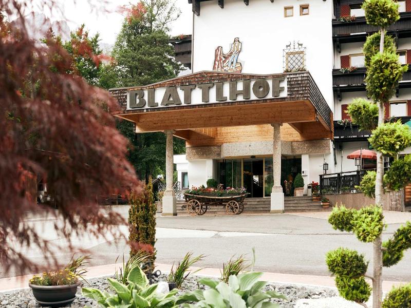 Blattlhof image