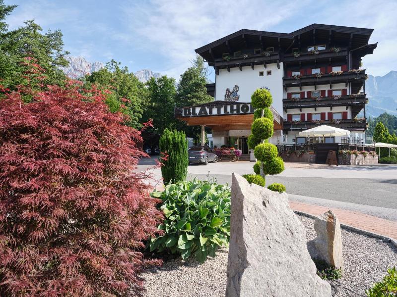 Blattlhof image