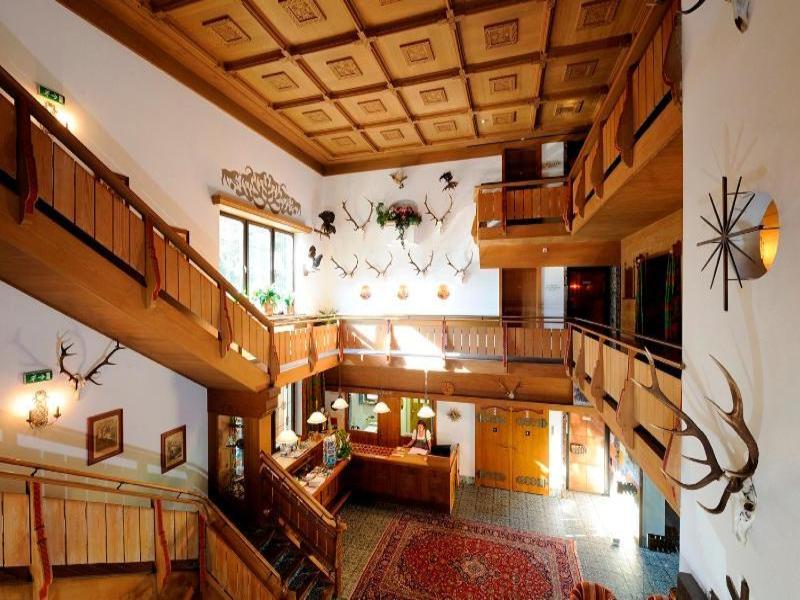 Blattlhof image