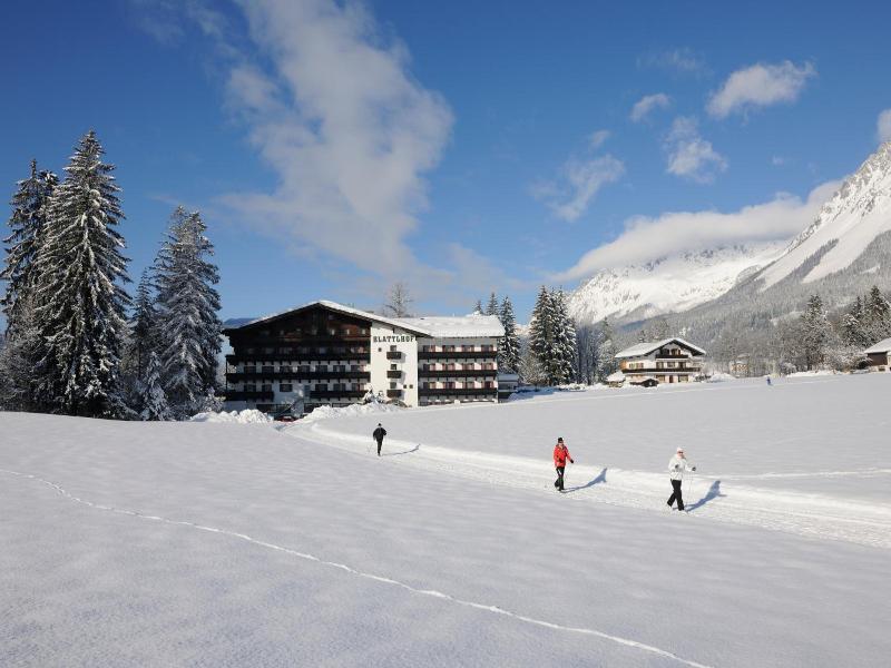 Blattlhof image