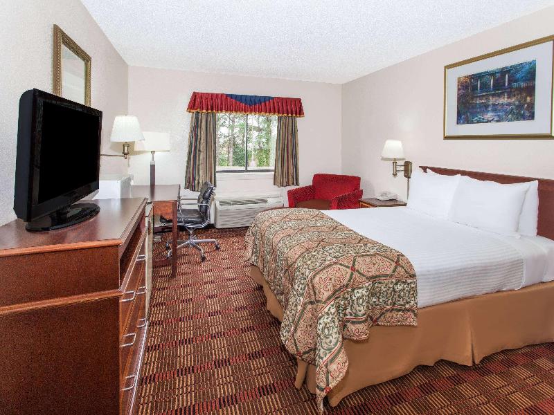 Baymont by Wyndham Smyrna image