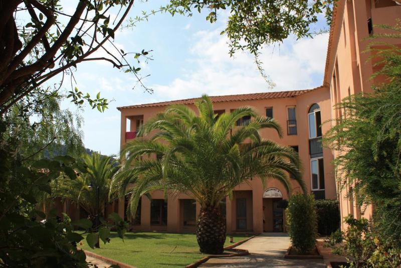 Les Pavillons du Golfe image