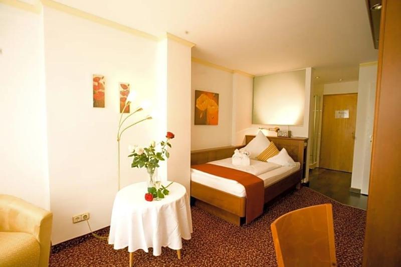 Angerhof Kur- und Sporthotel image