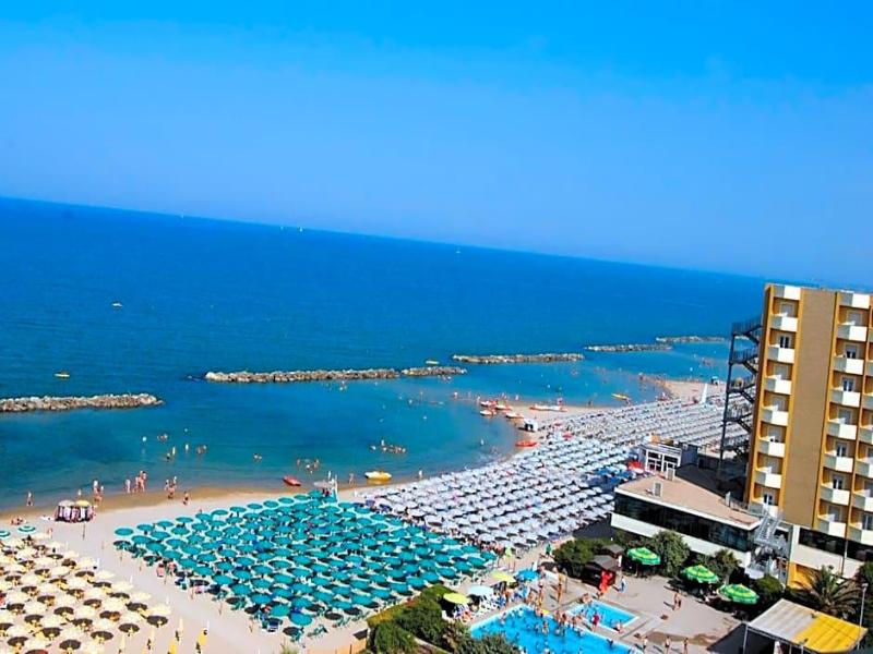Grand Hotel Montesilvano image