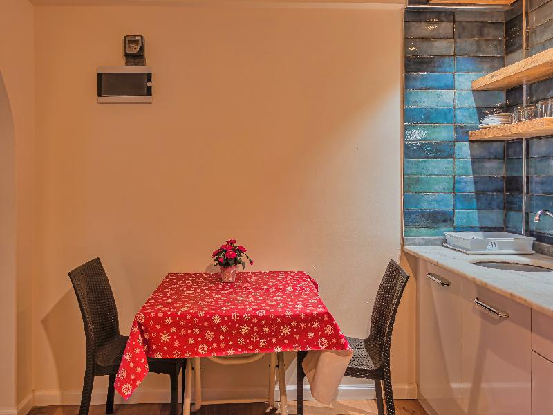 Bella Rose Apart Hotel image