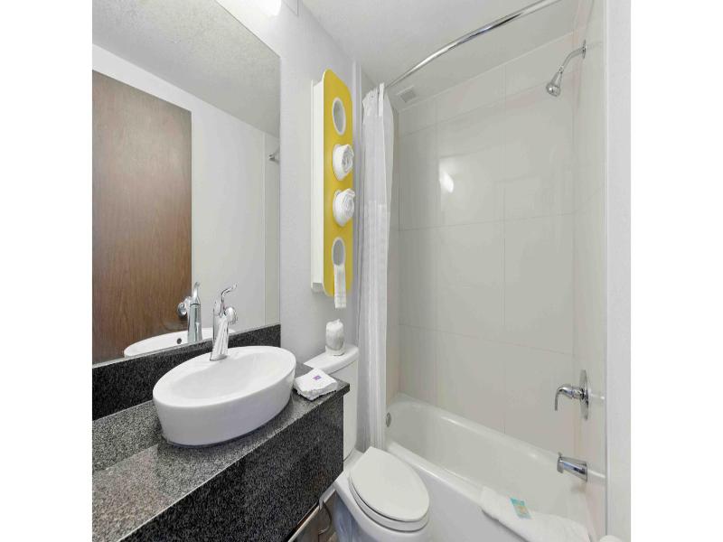 Motel 6 Atlanta, Ga - Atlanta Airport Virginia Ave image