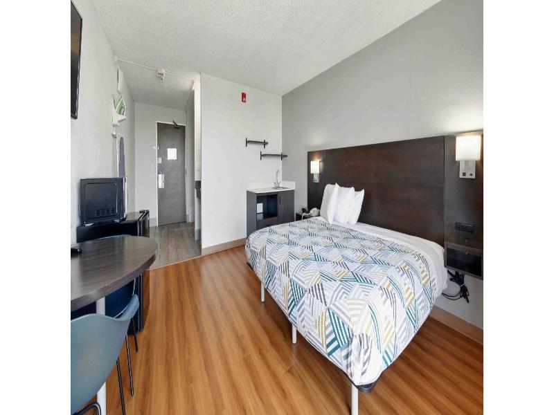 Motel 6 Atlanta, Ga - Atlanta Airport Virginia Ave image